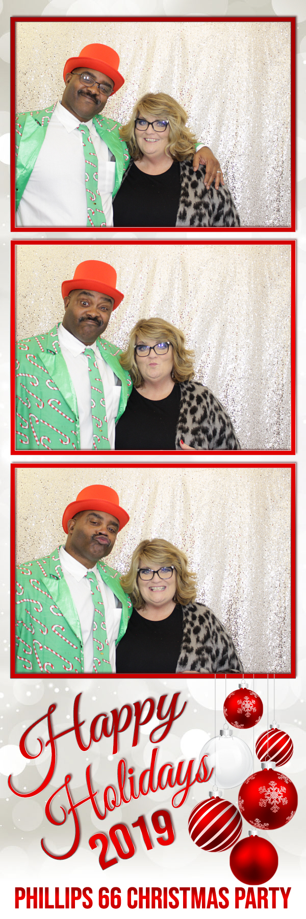 Phillips 66 Christmas Party | View more photos from the event at gallery.photoboothbillings.com/u/PhotoBoothBillings/Phillips-66-Christmas-Party